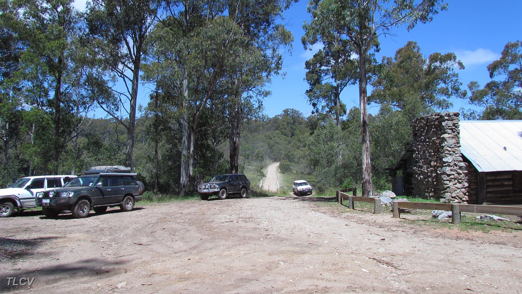 09-Rolling into the Moscow Villas car park.JPG